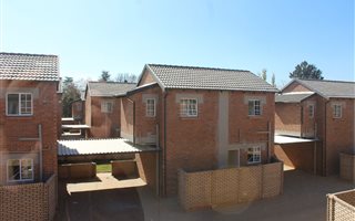 2 Bedroom Townhouse in Raslouw