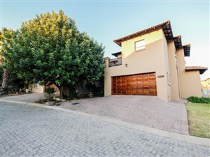 3 Bed House in Fleurdal