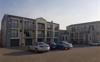1 Bedroom Apartment in Tableview