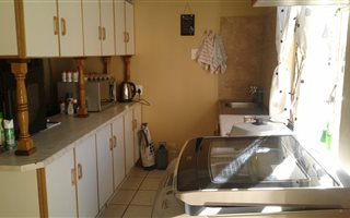1 Bedroom House in Suidrand