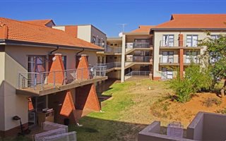 2 Bedroom Apartment in Ruimsig