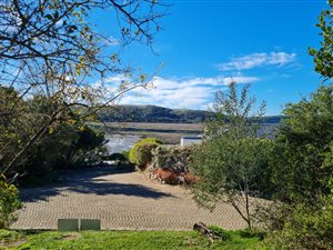 1116 m² Land available in Westford Bridge