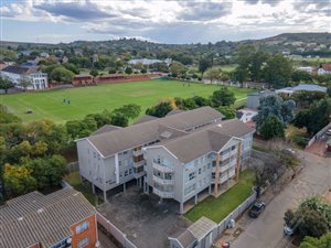 3 Bed Apartment in West Hill