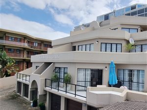 3 Bed Flat in Manaba