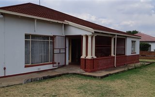4 Bedroom House in Dunnottar