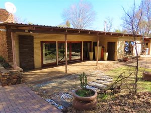 1.7 ha Farm in Kameeldrift East