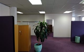 245 m² Commercial space in Parow