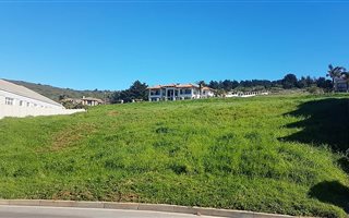 870 m² Land available in Oude Westhof