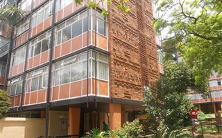 3 Bedroom Apartment in Muckleneuk