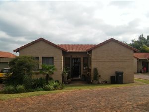 2 Bedroom Townhouse in Eldoraigne