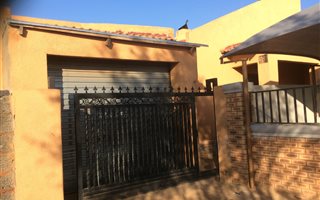 3 Bedroom House in Katlehong