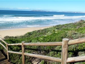 2 Bed House in Keurboomstrand