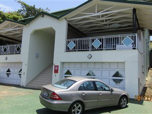 8 Bed House in Woodgrange