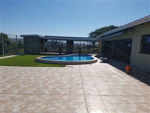 2.2 ha Smallholding in Margate