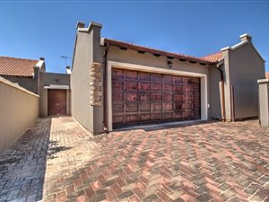 2 Bed Cluster in Bonaero Park