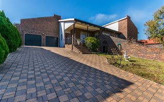 3 Bedroom House in Wilro Park