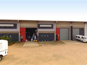 381 m² Industrial space in Cornubia