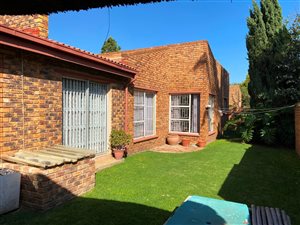 3 Bed House in Ravenswood