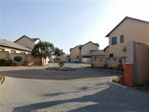 2 Bed Townhouse in Noordwyk
