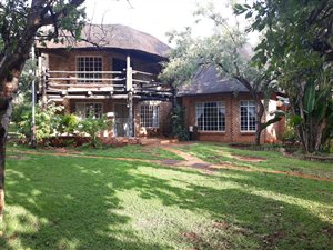 2.9 ha Farm in Rustenburg Central