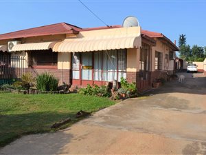 4 Bed House in Villieria