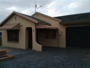 3 Bed House in Woodview