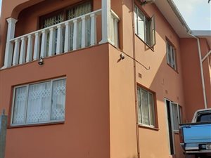 2 Bed House in Austerville