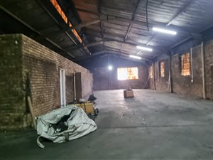 255 m² Industrial space in Benoni CBD