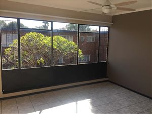 2 Bed Apartment in Roseville