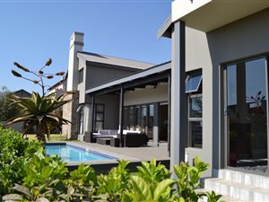 3 Bed House in Copperleaf