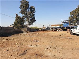 1300 m² Land available in Wadeville