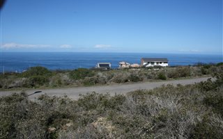 857 m² Land available in Village On Sea