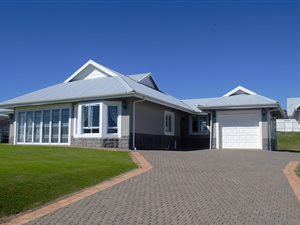 3 Bed House in Underberg