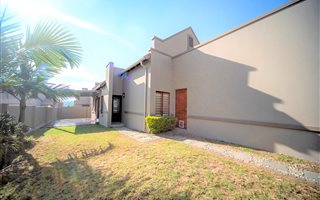 3 Bedroom Cluster in Barbeque Downs