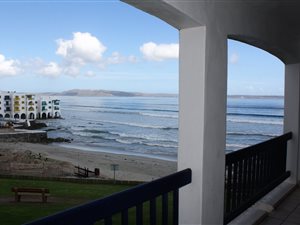 2 Bed Apartment in Langebaan Central