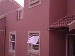3 Bed Townhouse in Sunninghill