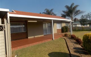 3 Bedroom House in Dal Fouche