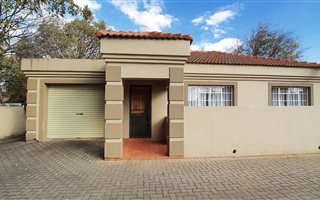2 Bedroom Cluster in Bronkhorstspruit