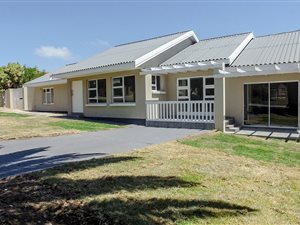 3 Bed House in Bay View