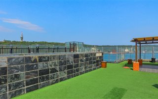 4 Bedroom Apartment in Point Waterfront