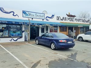818 m² Commercial space in Stilbaai