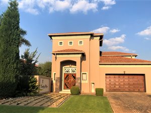 3 Bed House in Midfield Estate