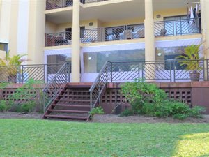 4 Bed Apartment in Shelly Beach
