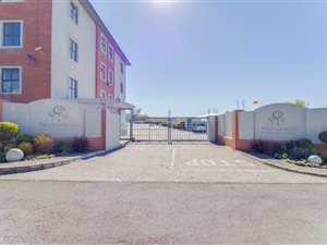 Studio apartment in Oakglen