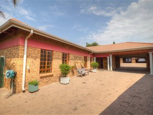 3 Bed House in Kempton Park Central