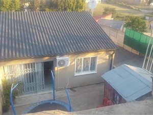 3 Bed Townhouse in Caneside