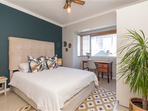 2 Bed Apartment in Green Point