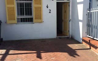 2 Bedroom House in Kenilworth