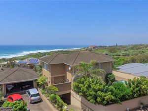 4 Bedroom Townhouse in Shelly Beach