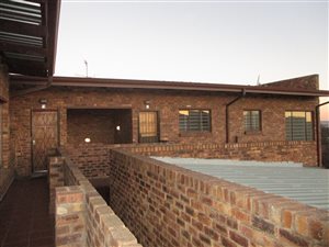 3 Bed Townhouse in Alberton